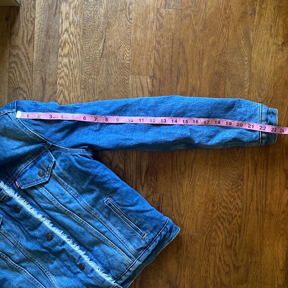 Levi’s Sherpa Jean Jacket Faux Fur faux Sherpa lined trucker denim jacket - Picture 8 of 9